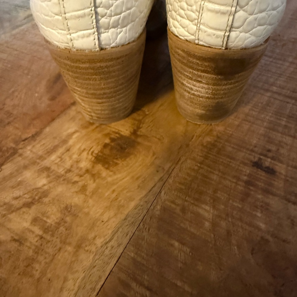 Sam Edelman White Ankle Boots - Picture 9 of 9
